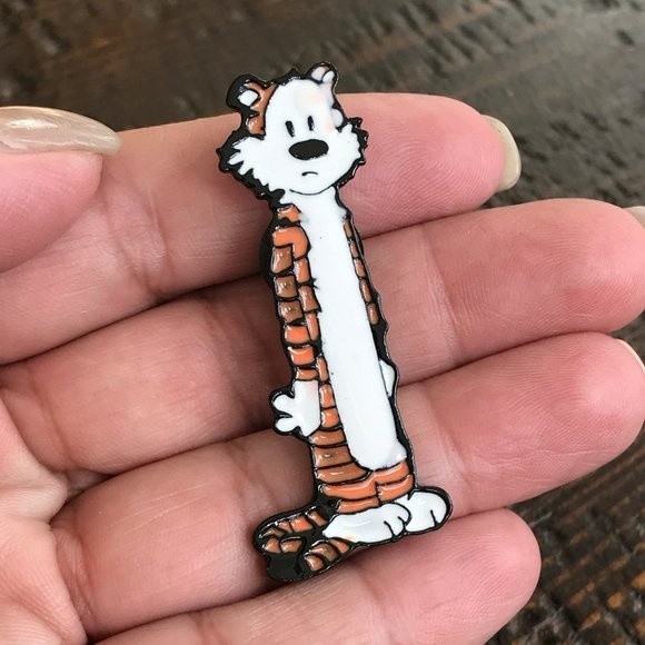 HOBBES from Calvin & Hobbes Collectible Enamel Pin NEW! 832 - Picture 4 of 11